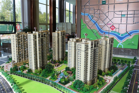 市府名苑3室2厅1卫送大车库和储藏室